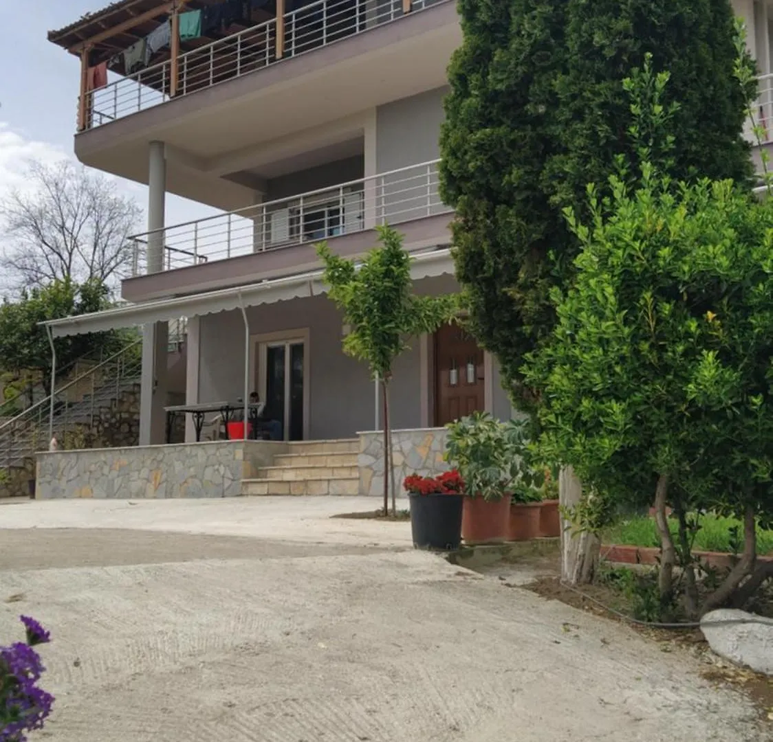 Toma'S Guest House Sarandë Albánie