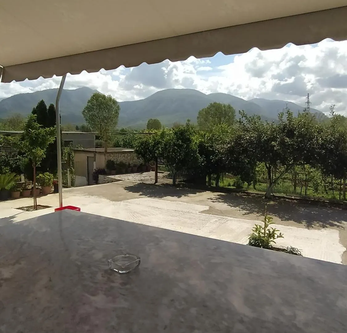 Toma'S Guest House Sarandë