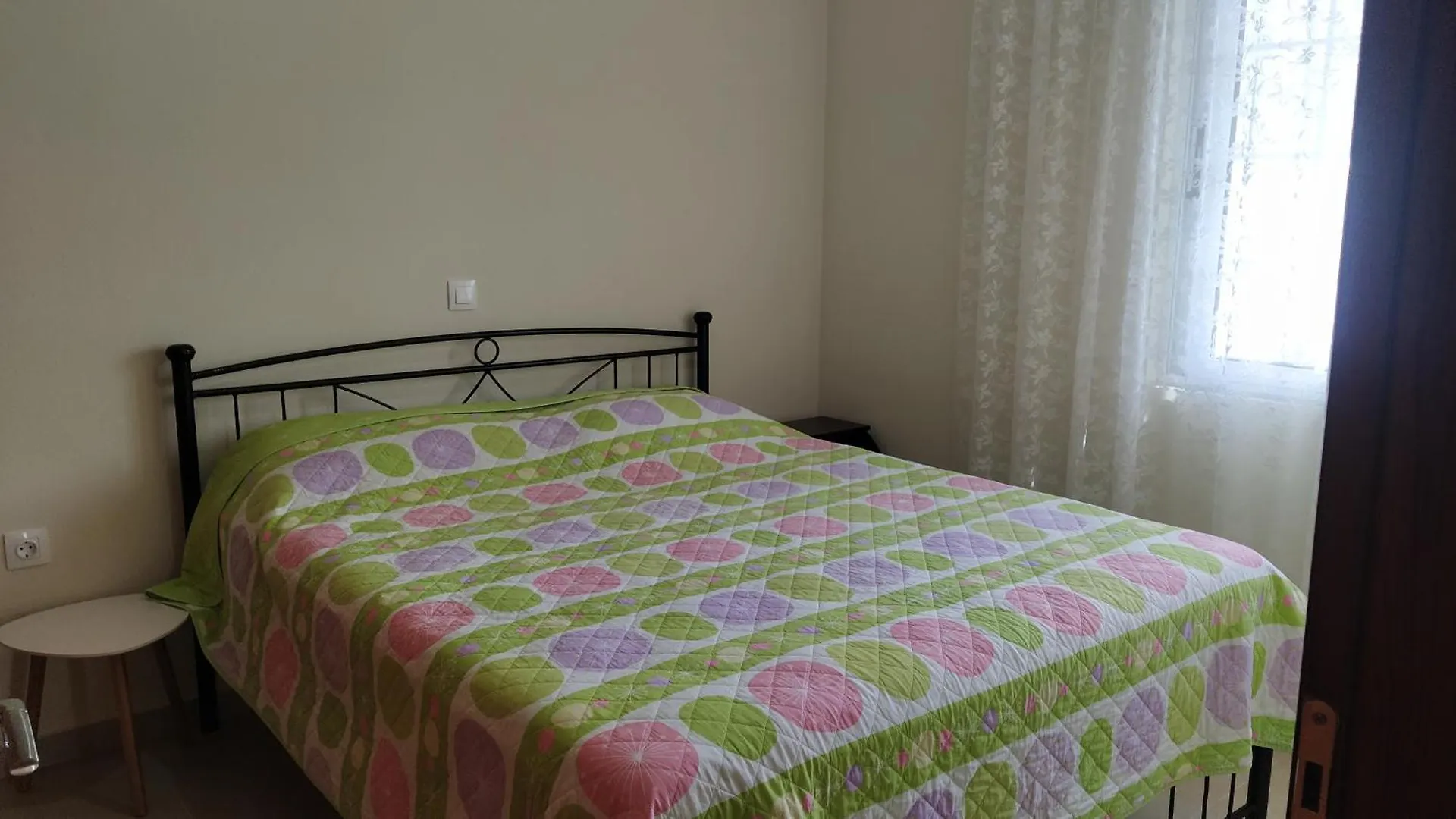 Toma'S Guest House Saranda 0*,  Arnavutluk